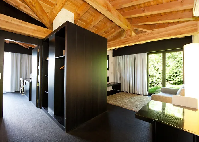 Otel Ellauri - Adults Only 2*