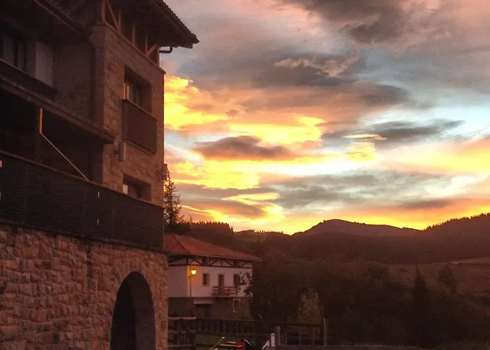 Ellauri - Adults Only 2* Zeanuri